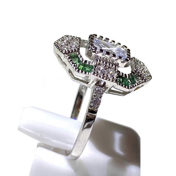 Vintage Estate Inspired Ring - Synthetic Emeralds & Diamonds - Size 6, 7 or 8 - Picture 9 of 12